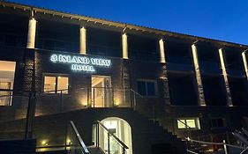 3 Island View Hotel